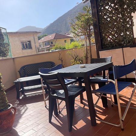 Mondello Stesicoro Apartment Палермо Екстер'єр фото