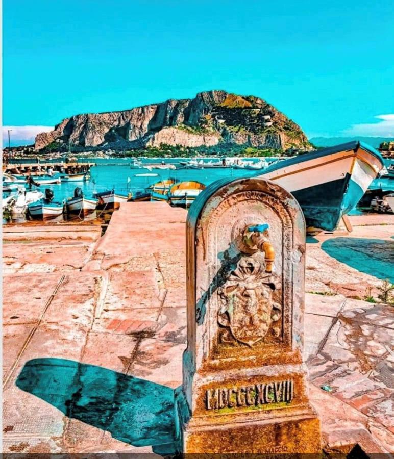 Mondello Stesicoro Apartment Палермо Екстер'єр фото