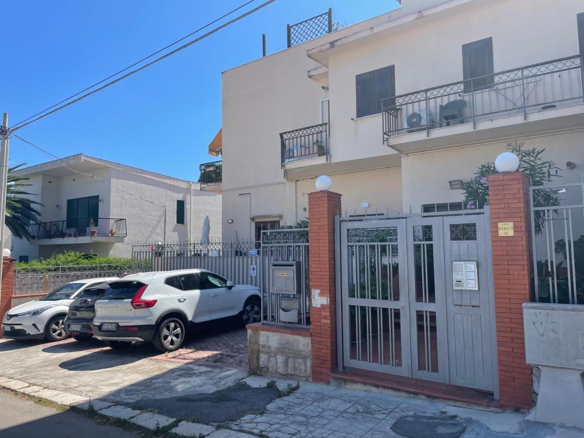 Mondello Stesicoro Apartment Палермо Екстер'єр фото